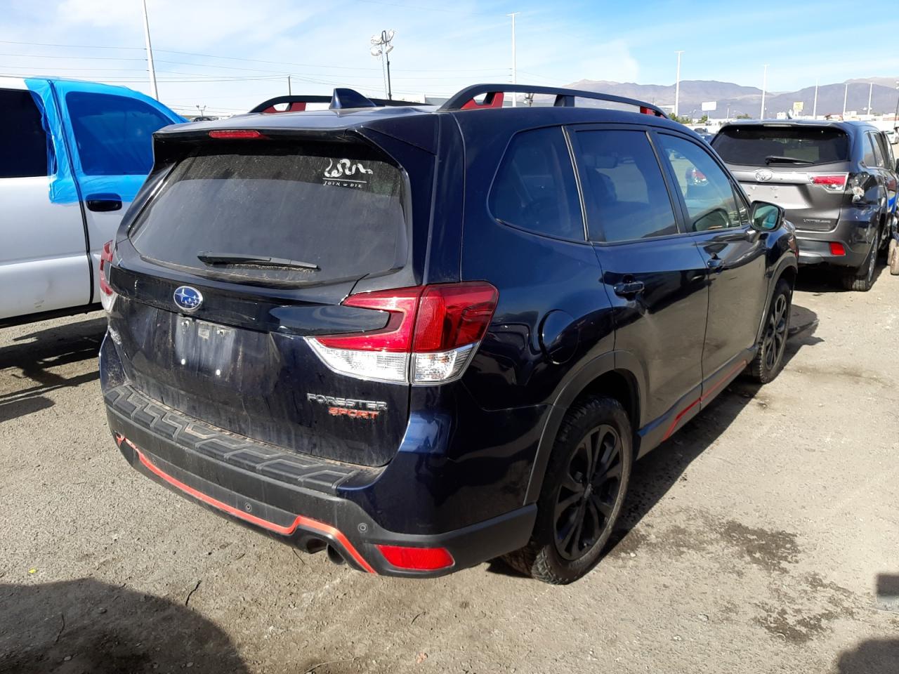 Photo 4 from auction – 2019 SUBARU FORESTER S with VIN JF2SKAKC1KH517121