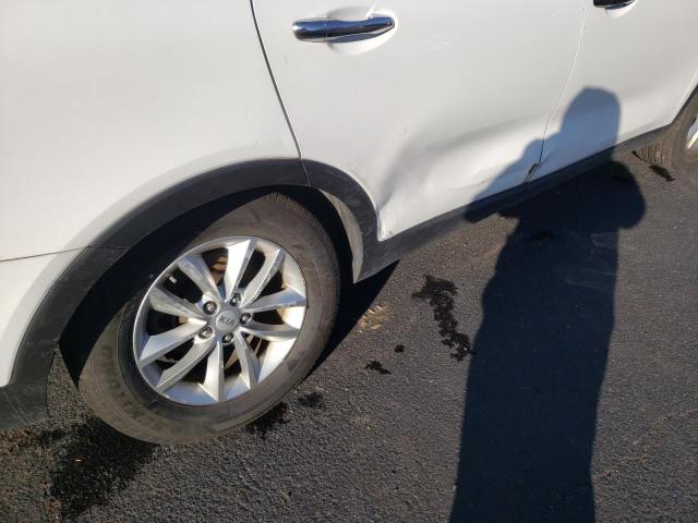 Photo 9 from auction – 2016 KIA SORENTO LX with VIN 5XYPG4A34GG092549