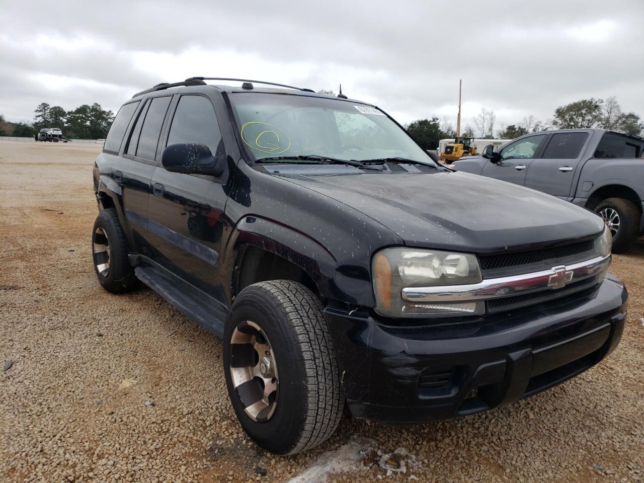 CHEVROLET TRAILBLAZE 2005 with VIN 1GNDS13S252138625 - Photo from auction