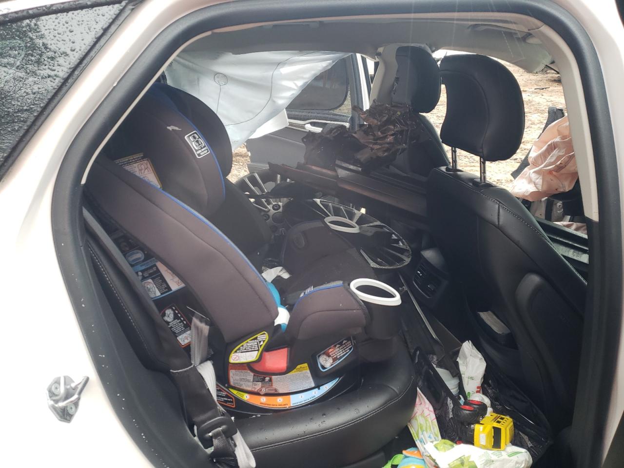 Photo 6 from auction – 2015 FORD FUSION SE with VIN 3FA6P0T97FR220329