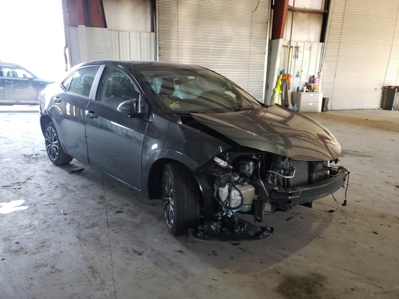 TOYOTA COROLLA L 2016 with VIN 5YFBURHEXGP560111 - Photo from auction