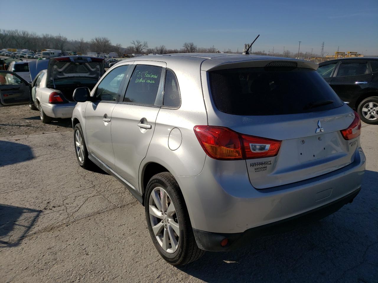 صورة رقم 3 من المزاد - 2013 MITSUBISHI OUTLANDER مع VIN 4A4AR3AU4DE021481