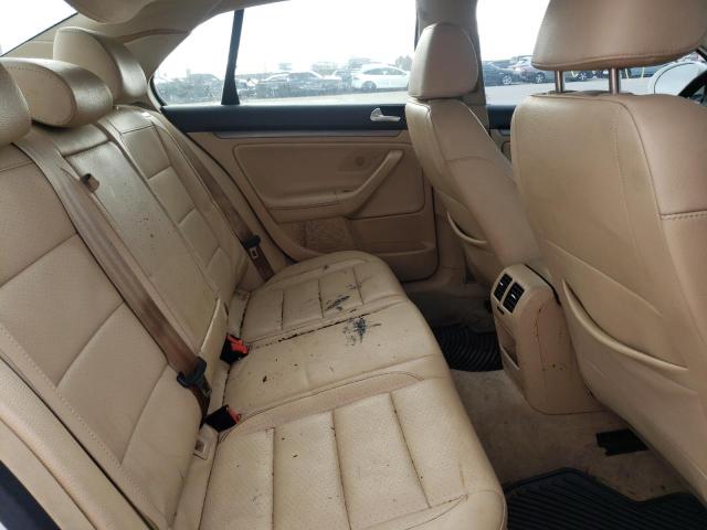 Photo 6 from auction – 2007 VOLKSWAGEN JETTA WOLF with VIN 3VWEF71K07M167928
