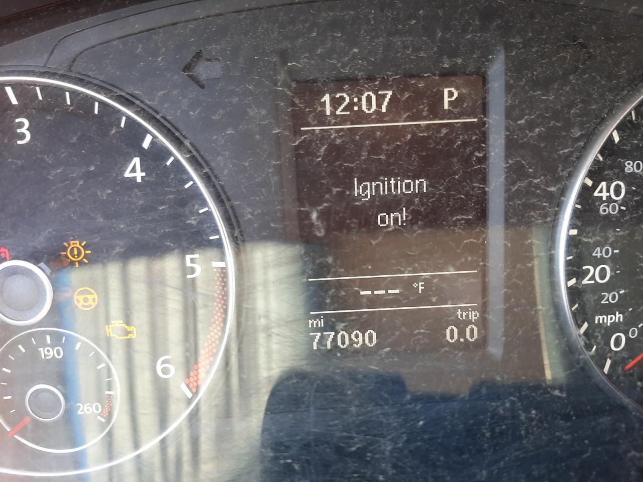 Photo 8 from auction – 2014 VOLKSWAGEN PASSAT SEL with VIN 1VWCN7A33EC035067