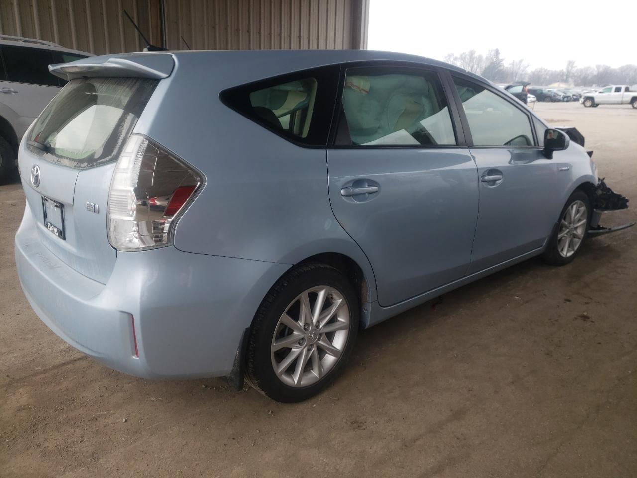 Photo 4 from auction – 2014 TOYOTA PRIUS V with VIN JTDZN3EU5EJ003760