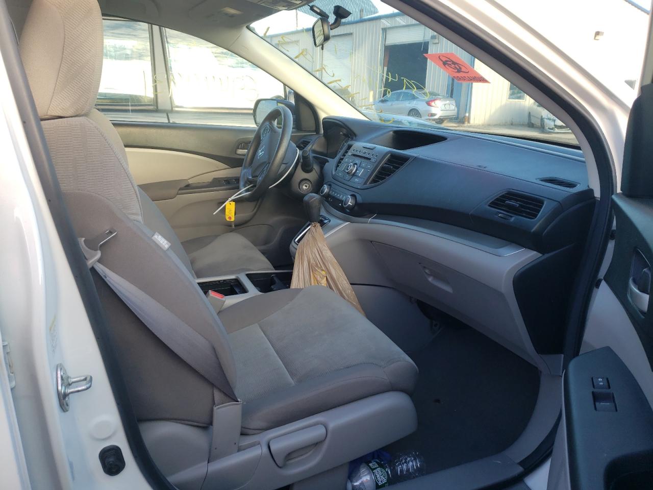 Photo 5 from auction – 2014 HONDA CR-V LX with VIN 5J6RM4H35EL014946
