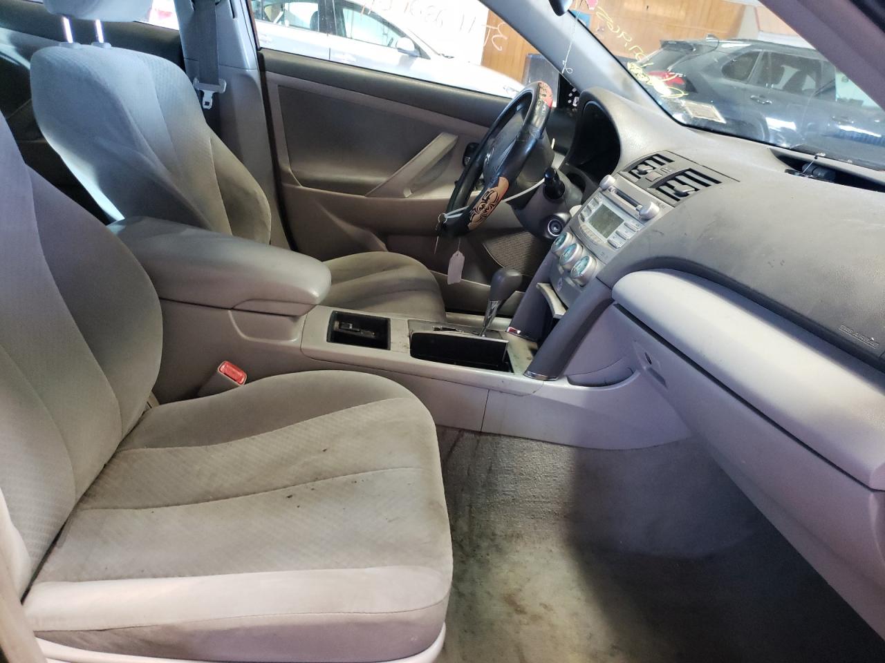 Photo 5 from auction – 2009 TOYOTA CAMRY BASE with VIN 4T4BE46K59R105117