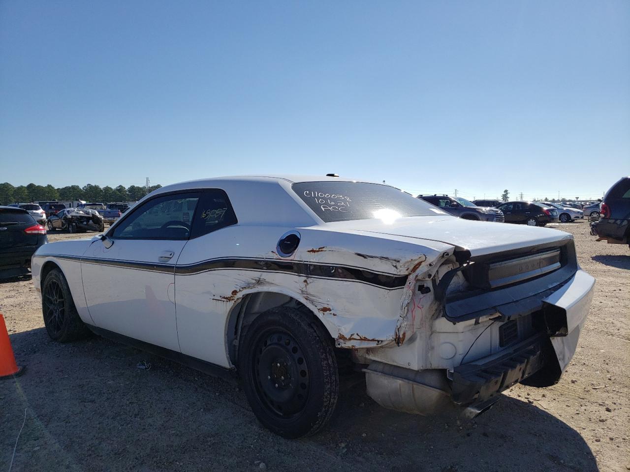 Photo 3 from auction – 2012 DODGE CHALLENGER with VIN 2C3CDYAG2CH246872