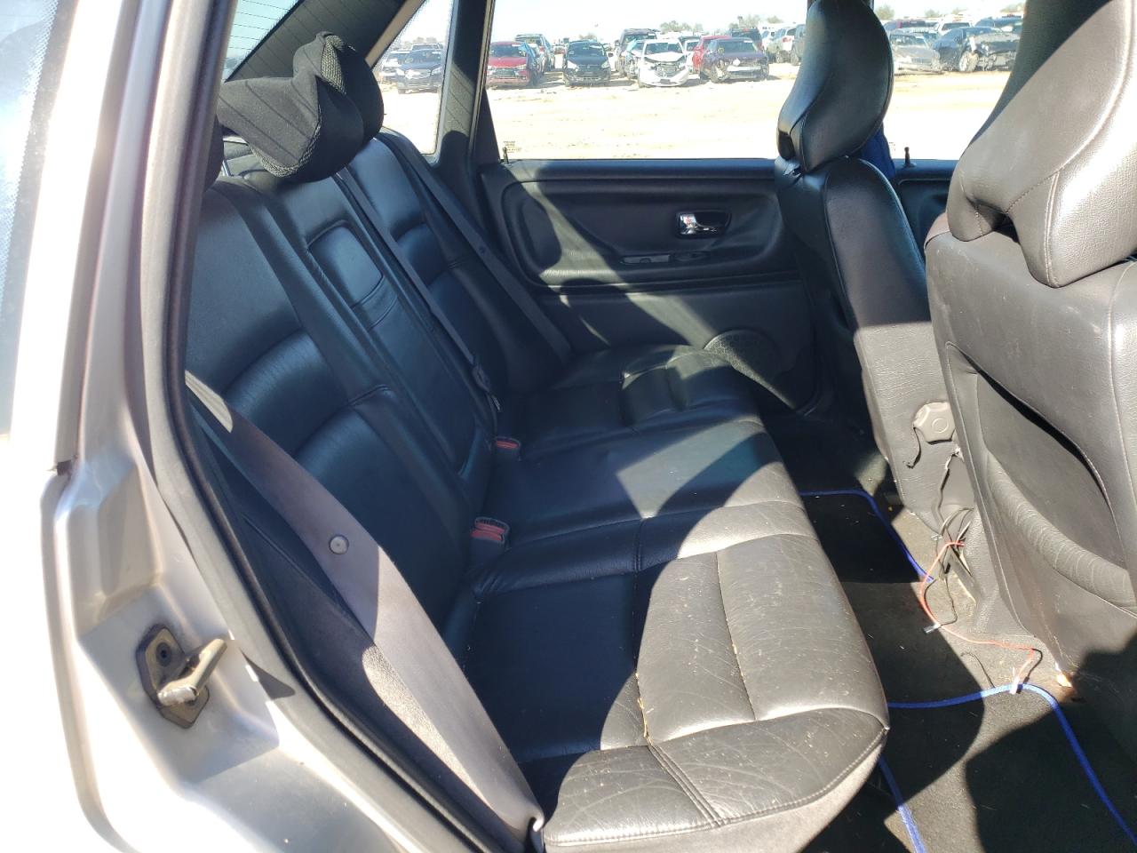 Photo 6 from auction – 2000 VOLVO S70 BASE with VIN YV1LS61J5Y2632634