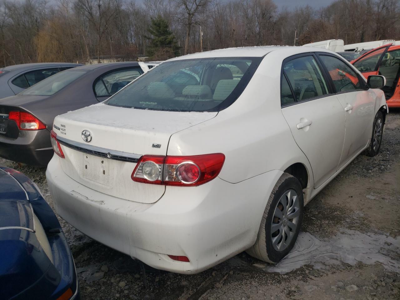 Photo 4 from auction – 2013 TOYOTA COROLLA BA with VIN 2T1BU4EE7DC015941
