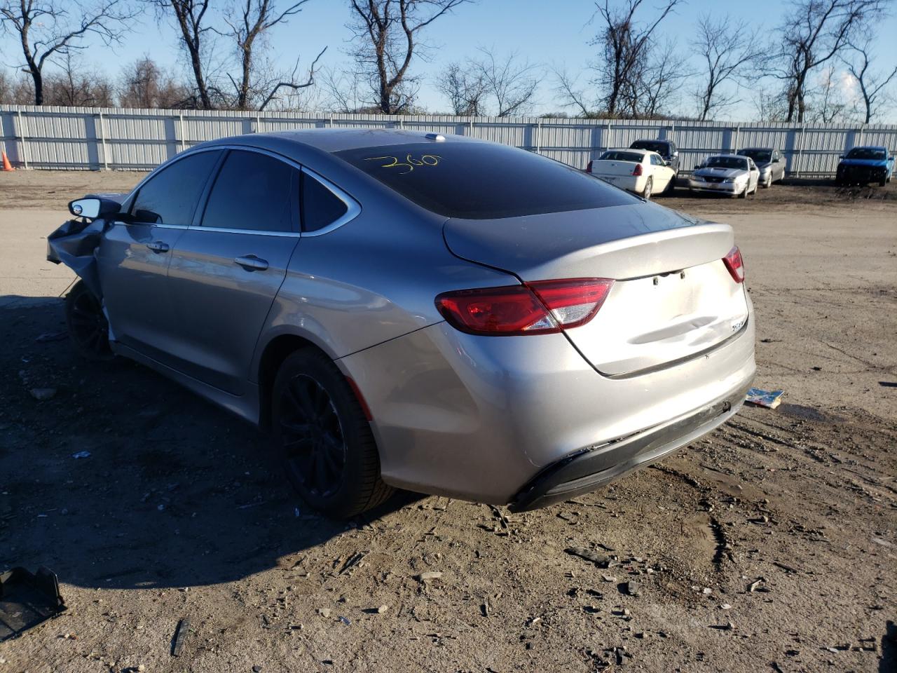 Photo 3 from auction – 2015 CHRYSLER 200 LIMITE with VIN 1C3CCCABXFN724591