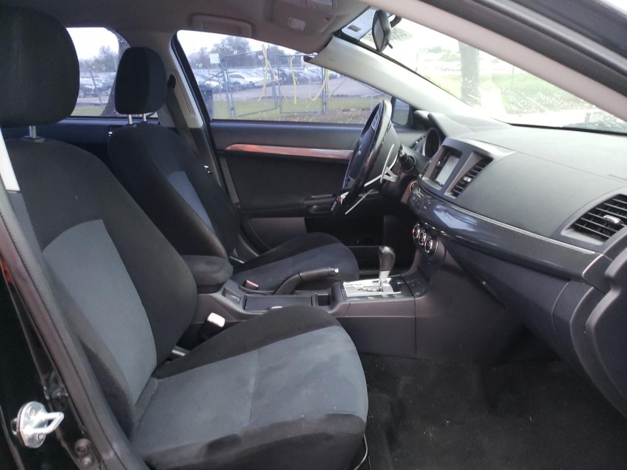 Photo 5 from auction – 2011 MITSUBISHI LANCER GTS with VIN JA32U8FW1BU018024