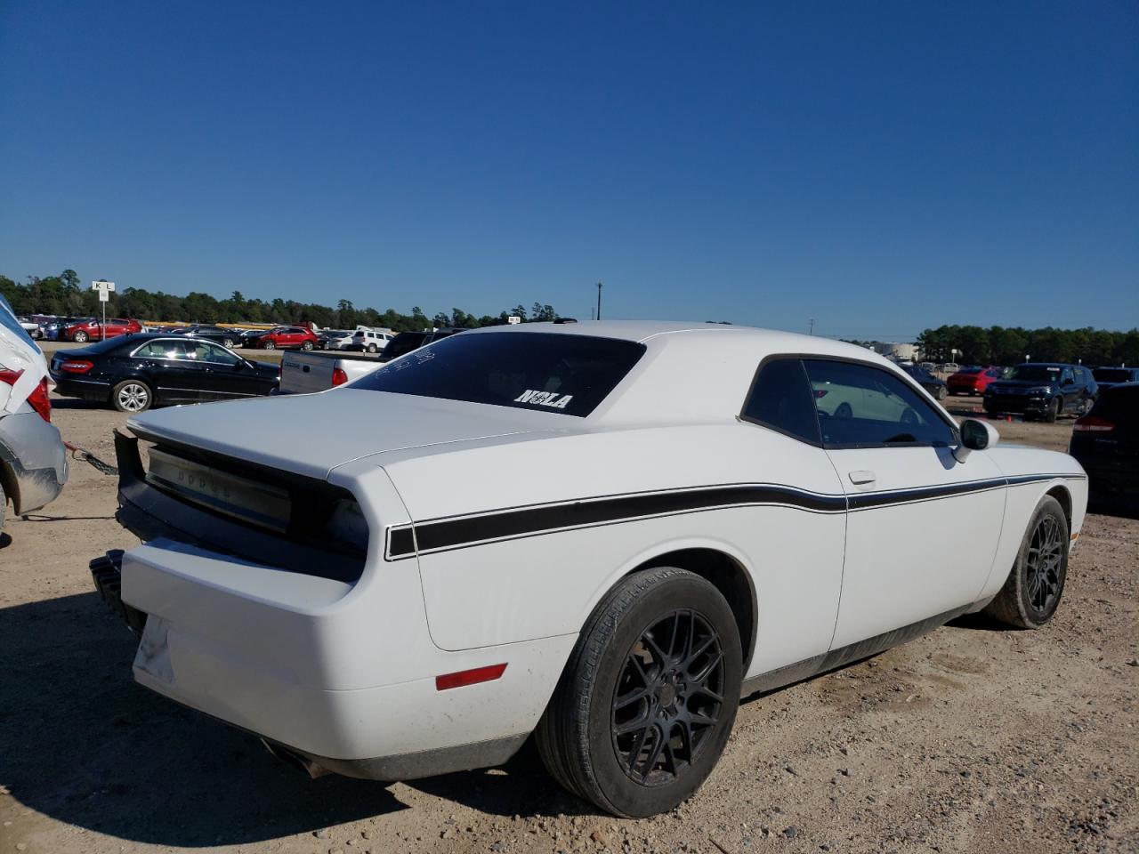 Photo 4 from auction – 2012 DODGE CHALLENGER with VIN 2C3CDYAG2CH246872