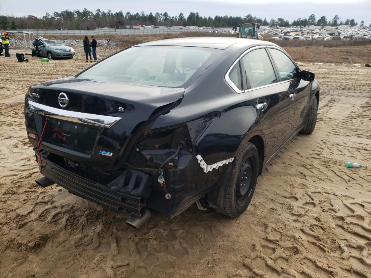 Photo 4 from auction – 2014 NISSAN ALTIMA 2.5 with VIN 1N4AL3AP8EN260042