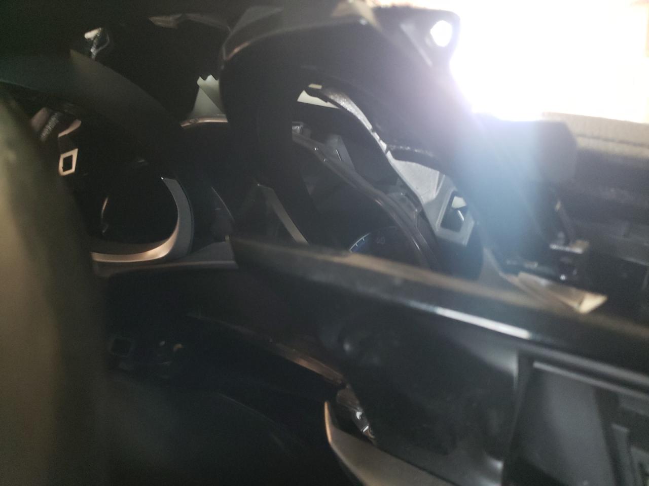 Фото 8 с аукциона – 2016 TOYOTA COROLLA L с VIN 5YFBURHEXGP560111