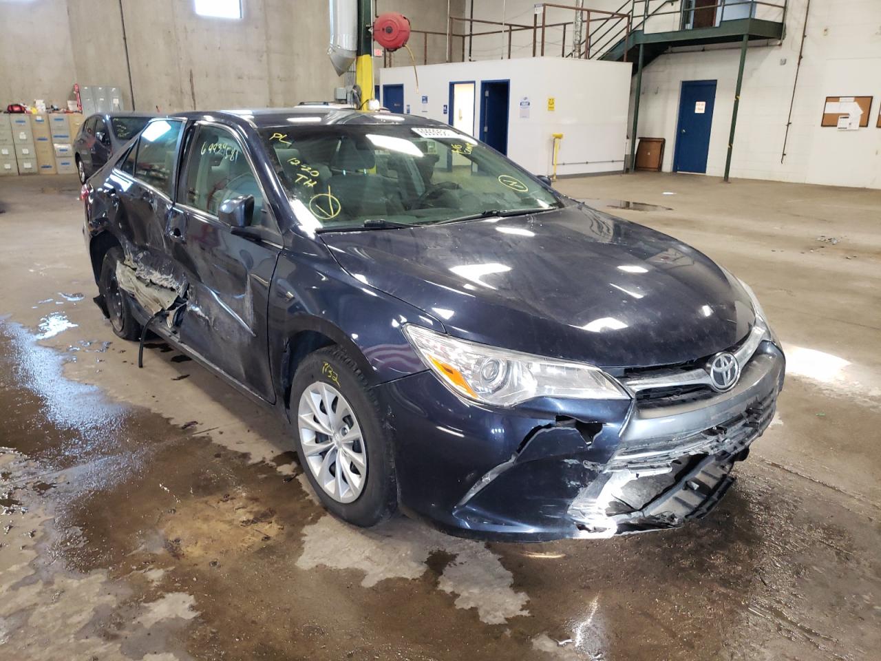 Photo 1 from auction – 2017 TOYOTA CAMRY LE with VIN 4T1BF1FK7HU706615