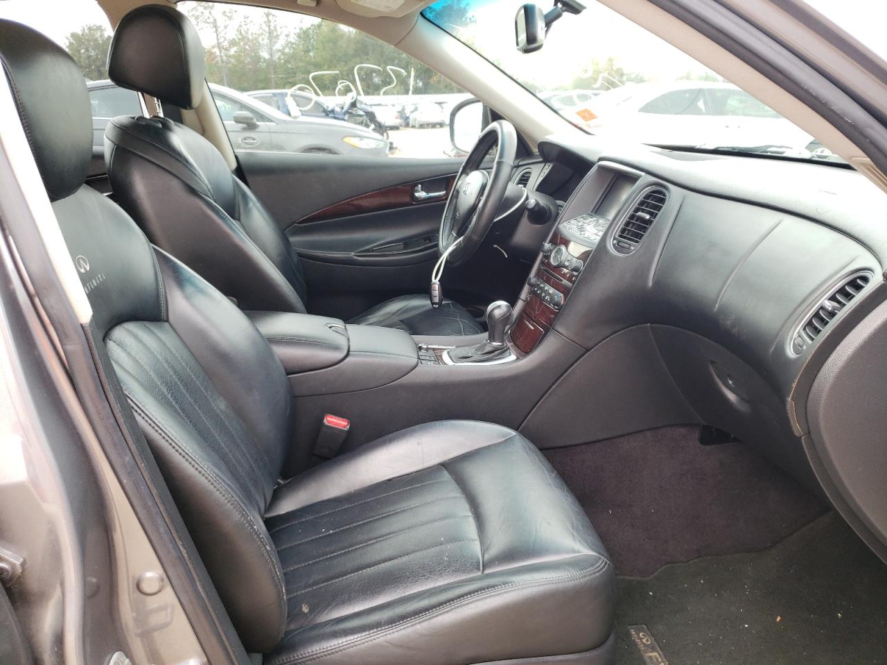 Photo 5 from auction – 2011 INFINITI EX35 BASE with VIN JN1AJ0HP2BM802311