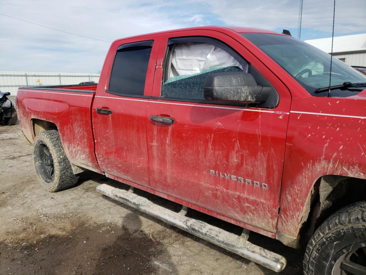 Photo 9 from auction – 2014 CHEVROLET SILVERADO with VIN 1GCVKREC7EZ159172