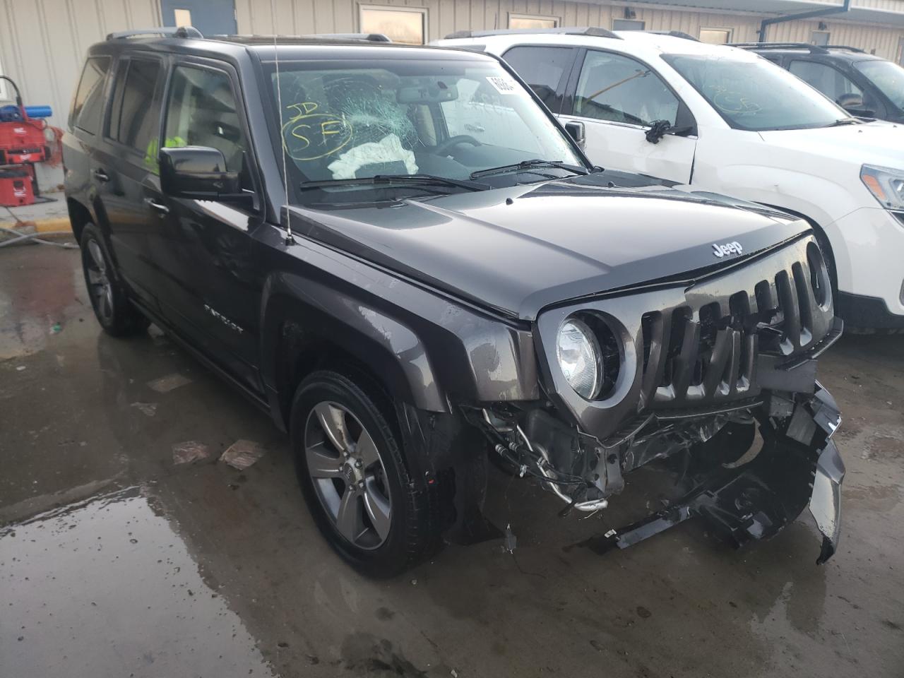 JEEP PATRIOT LA 2017 with VIN 1C4NJPFA8HD132763 - Photo from auction