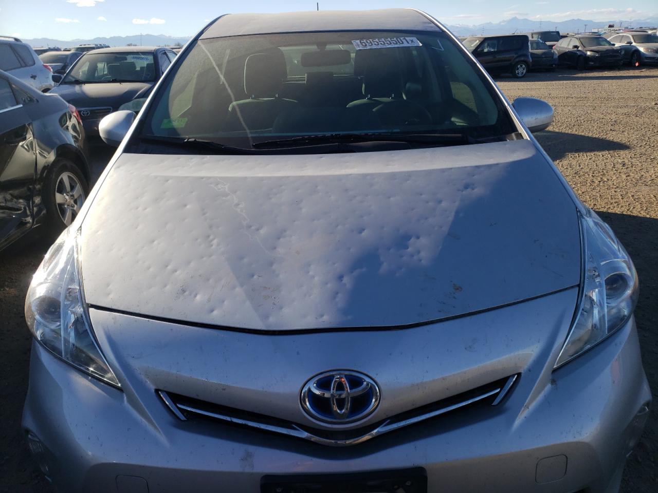 Photo 9 from auction – 2014 TOYOTA PRIUS V with VIN JTDZN3EU6EJ012242