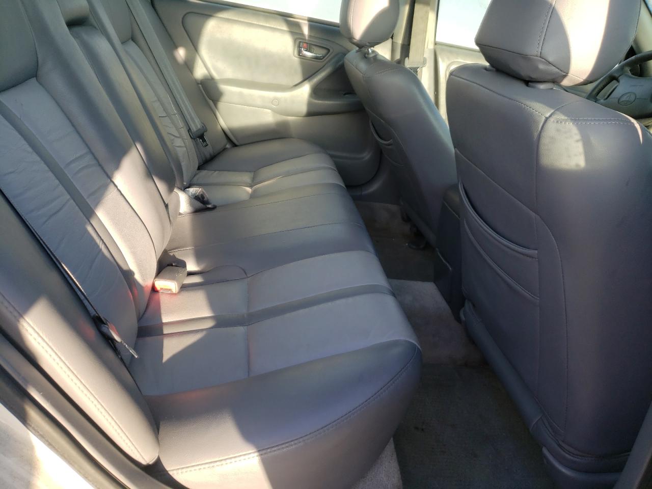 Photo 6 from auction – 2001 TOYOTA CAMRY CE with VIN JT2BF22K110304739