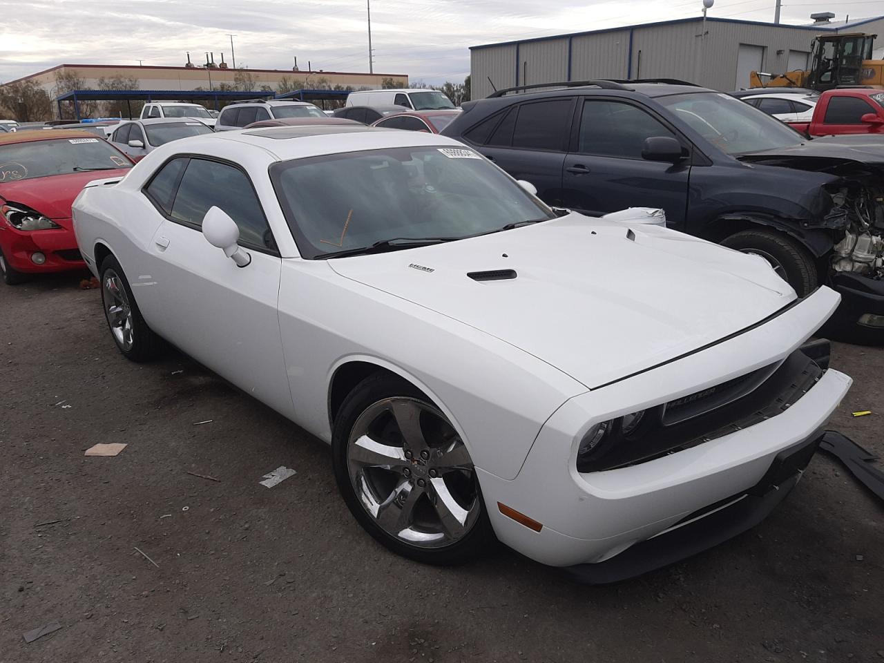 DODGE CHALLENGER 2014 with VIN 2C3CDYBT7EH133840 - Photo from auction