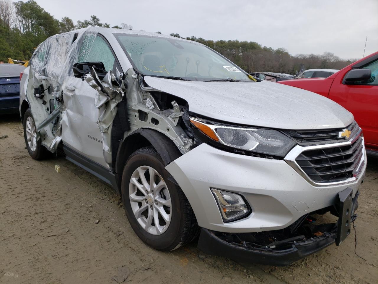 CHEVROLET EQUINOX LS 2020 with VIN 3GNAXHEV5LS588470 - Photo from auction