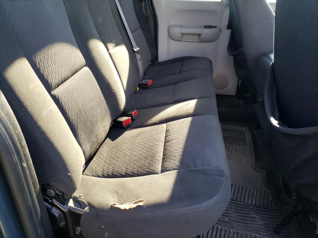 Photo 6 from auction – 2011 CHEVROLET SILVERADO with VIN 1GCRKPEA7BZ346489