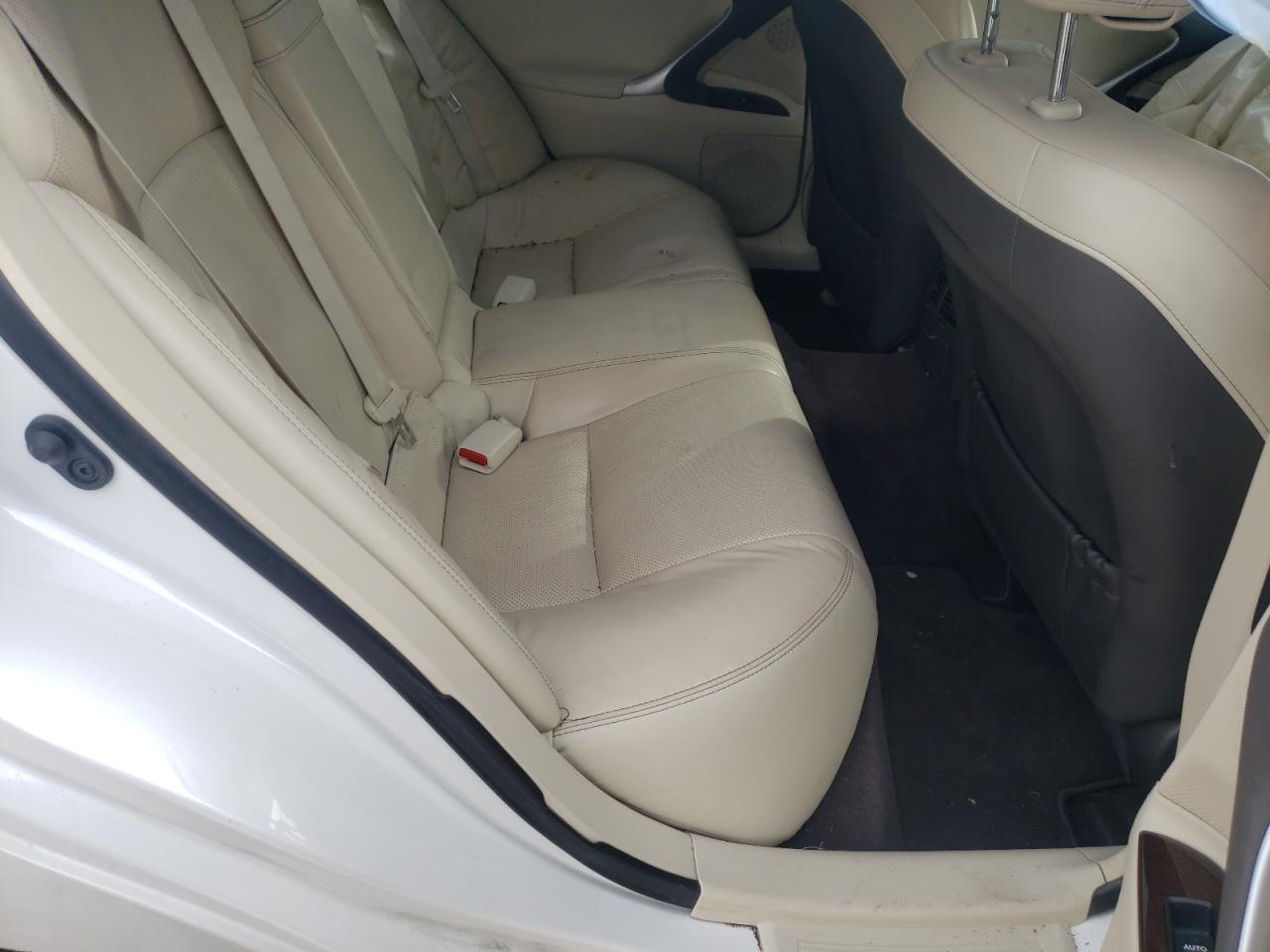 Photo 6 from auction – 2012 LEXUS IS 250 with VIN JTHCF5C25C5054437