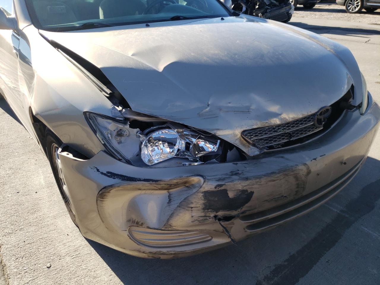 Photo 9 from auction – 2002 TOYOTA CAMRY LE with VIN 4T1BF32K02U002751