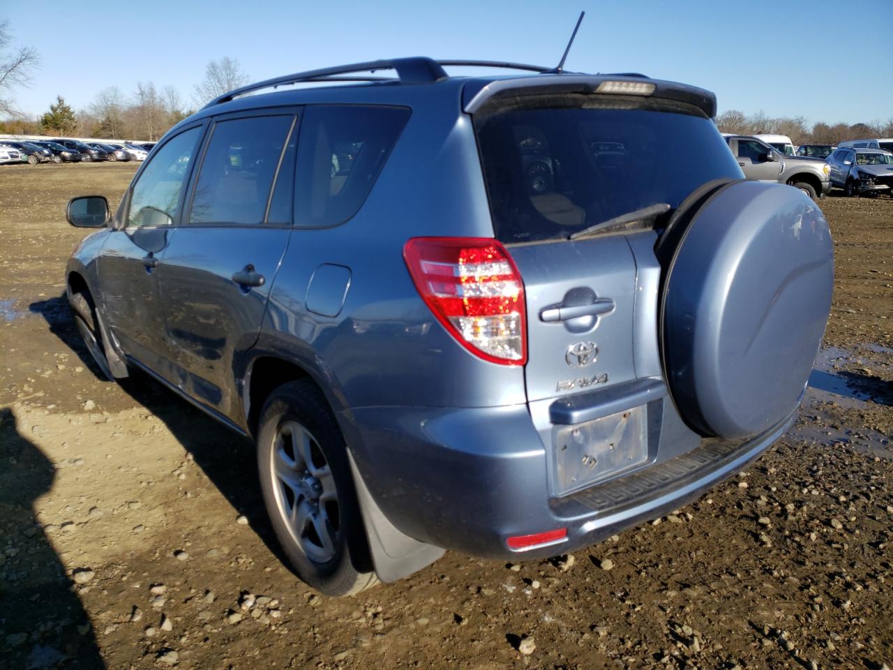 Photo 3 from auction – 2011 TOYOTA RAV4 with VIN 2T3JF4DV4BW095757