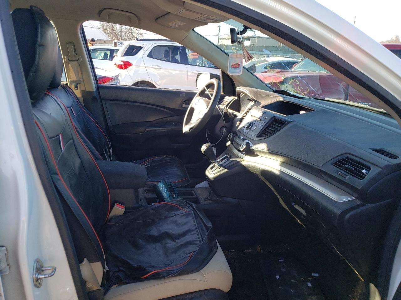Photo 5 from auction – 2016 HONDA CR-V LX with VIN 5J6RM4H37GL113609