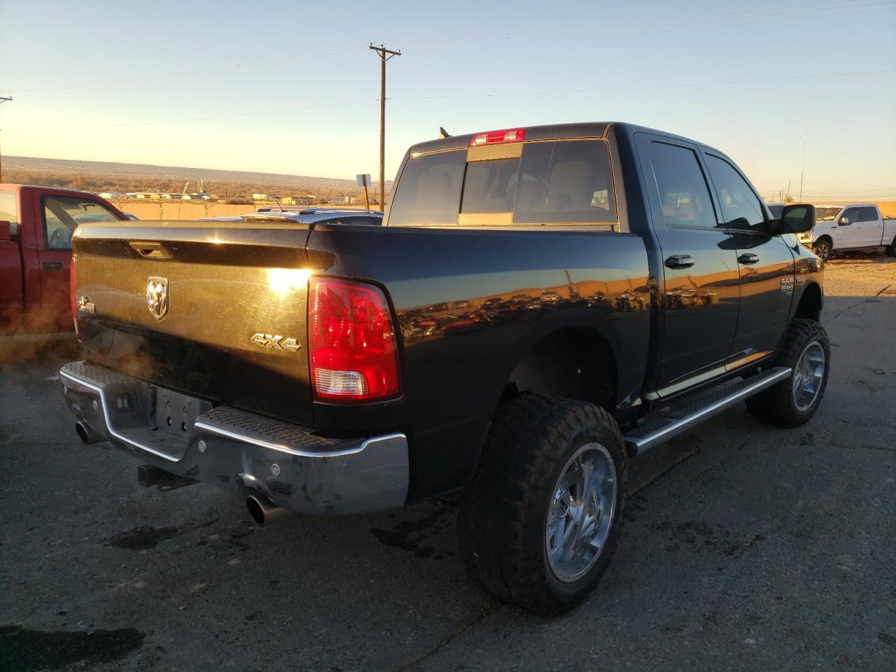 Photo 4 from auction – 2019 RAM 1500 CLASS with VIN 1C6RR7LT0KS518314