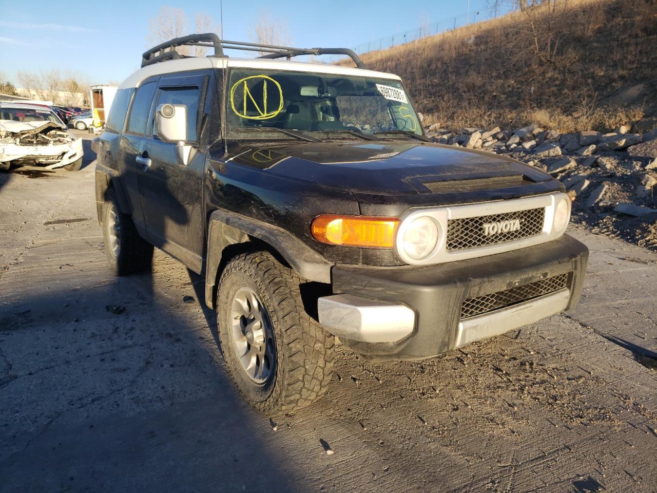TOYOTA FJ CRUISER 2012 with VIN JTEBU4BF4CK126677 - Photo from auction