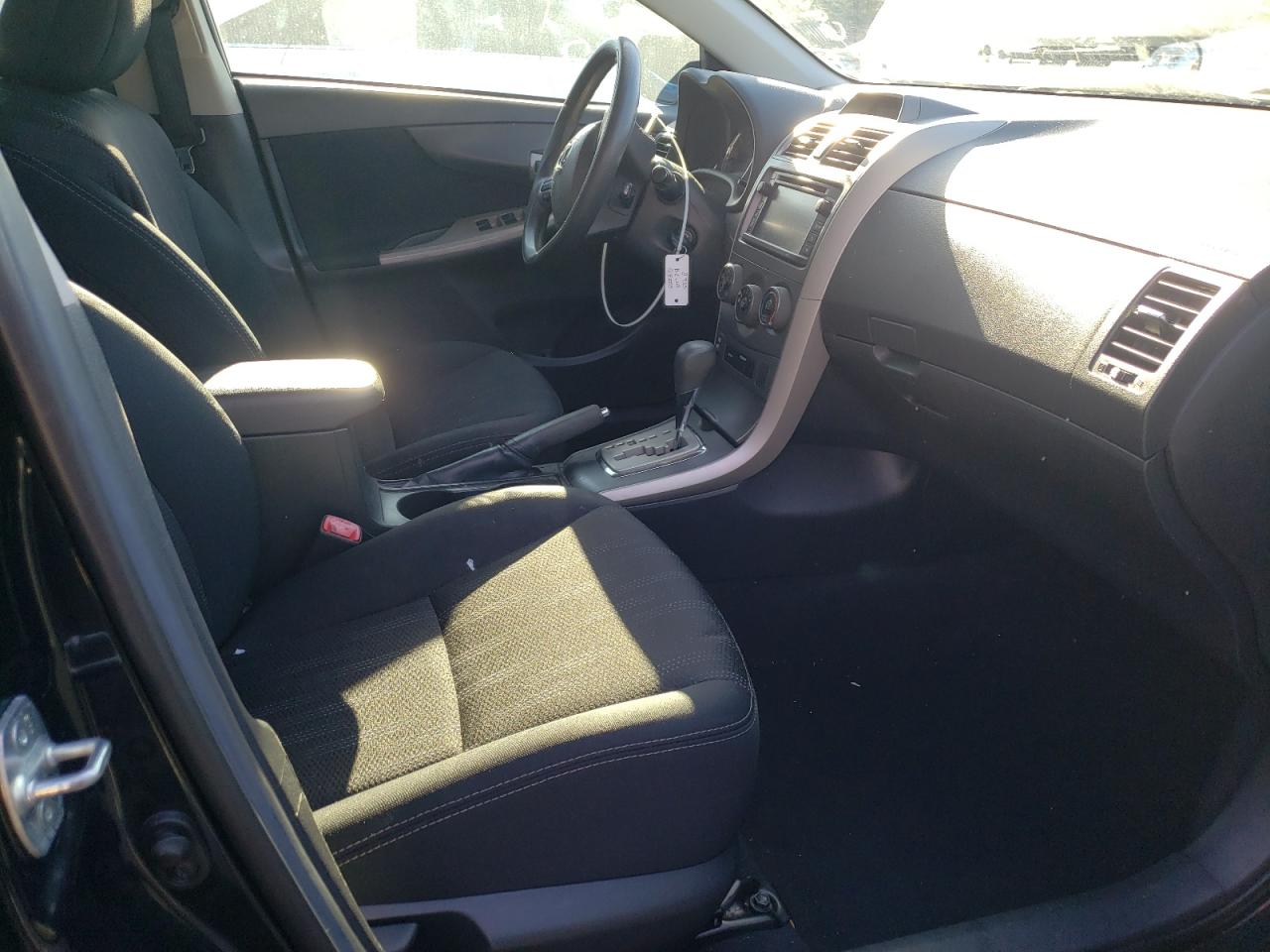 Photo 5 from auction – 2013 TOYOTA COROLLA BA with VIN 5YFBU4EE2DP214170