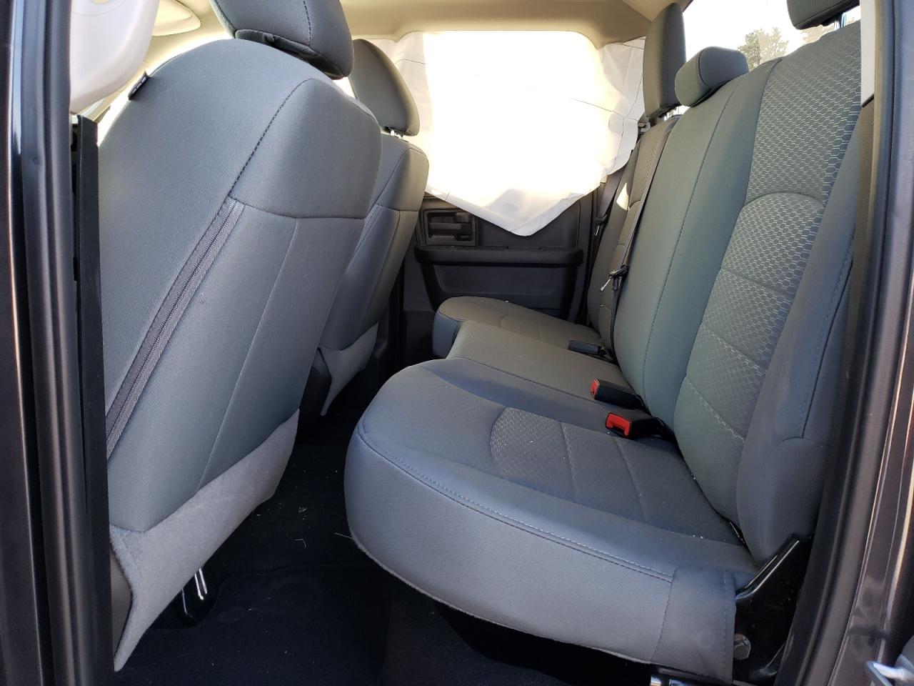 Photo 6 from auction – 2019 RAM 1500 CLASS with VIN 1C6RR7FG5KS502382