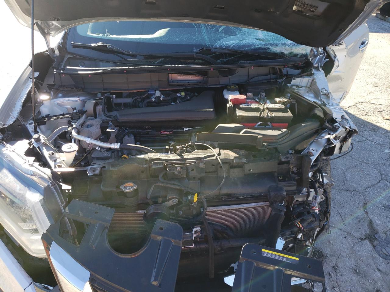 Photo 7 from auction – 2018 NISSAN ROGUE S with VIN KNMAT2MV0JP618599