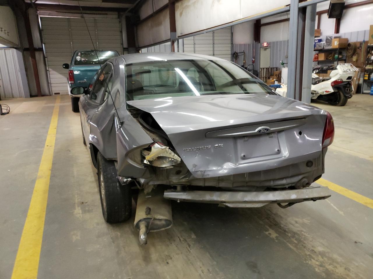 Photo 9 from auction – 2007 FORD TAURUS SE with VIN 1FAFP53U87A151003