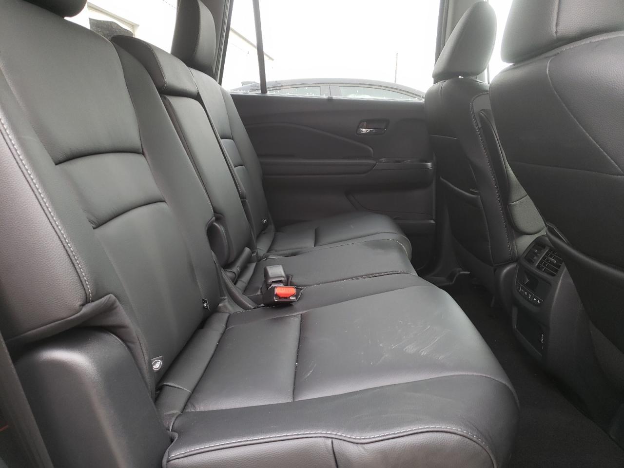 Photo 6 from auction – 2022 HONDA PILOT EXL with VIN 5FNYF6H56NB011730