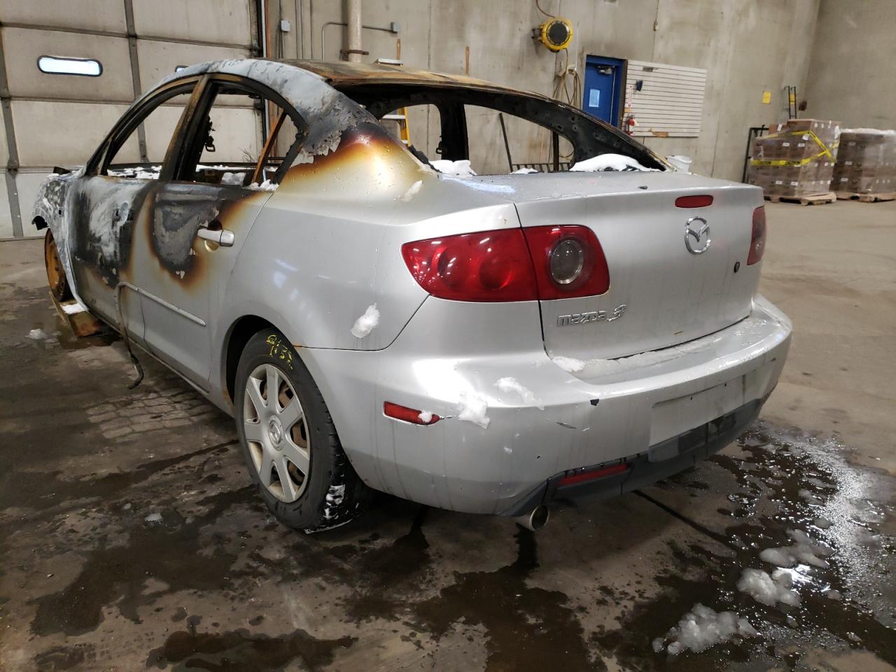 Photo 3 from auction – 2006 MAZDA 3 I with VIN JM1BK12G661504400