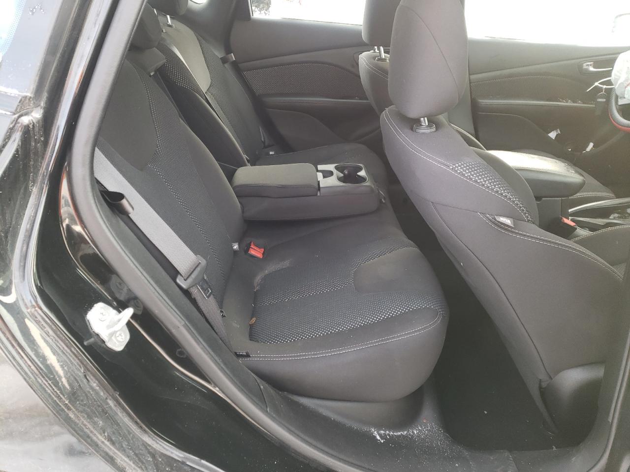 Photo 6 from auction – 2015 DODGE DART SXT with VIN 1C3CDFBB7FD121035