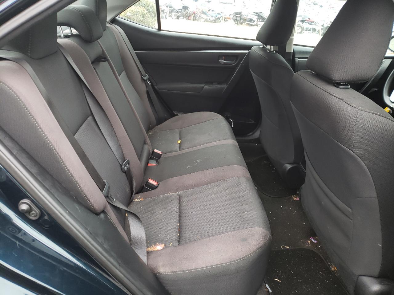 Photo 6 from auction – 2018 TOYOTA COROLLA L with VIN 2T1BURHE1JC124061