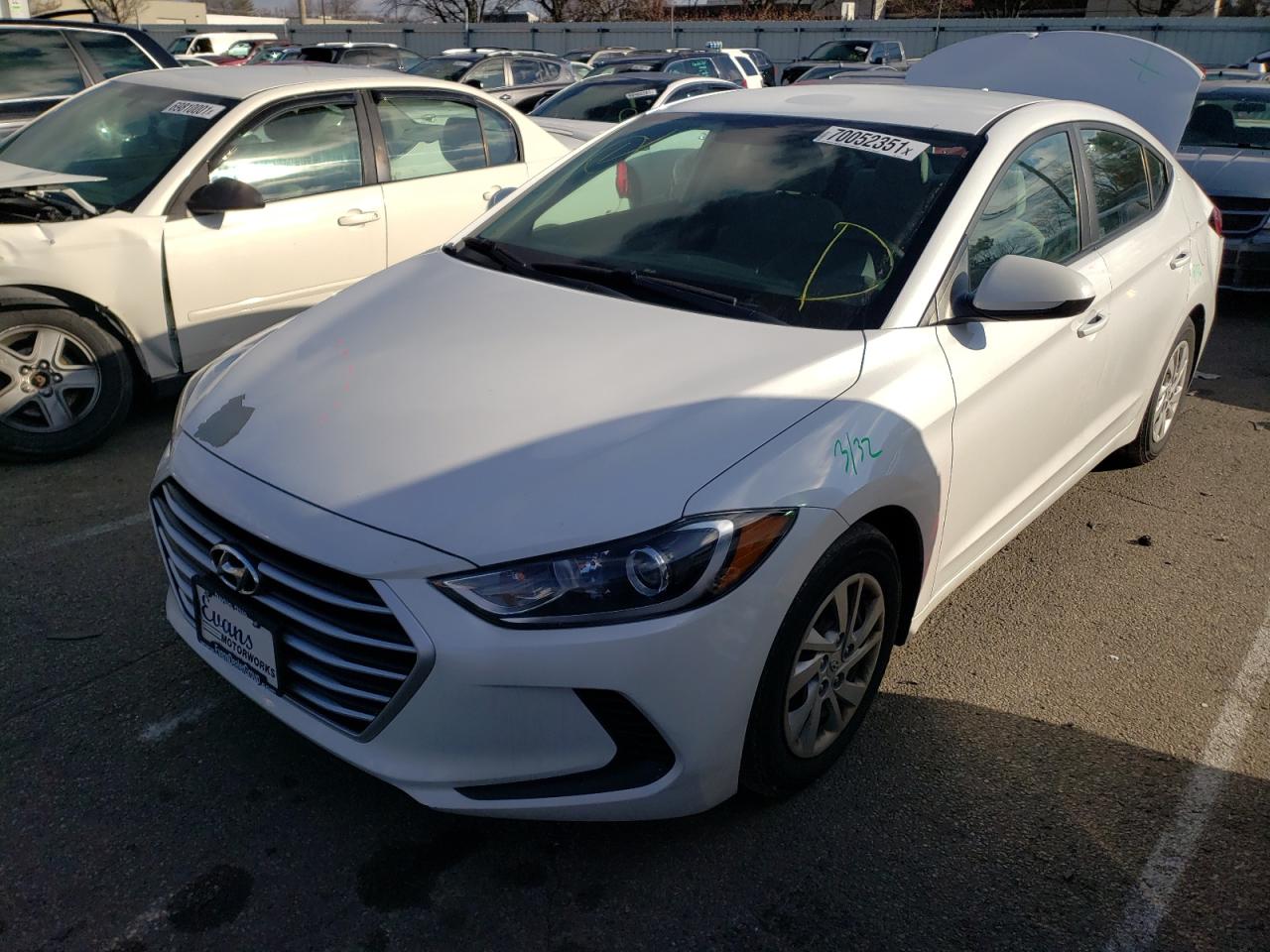 Photo 2 from auction – 2017 HYUNDAI ELANTRA SE with VIN 5NPD74LF5HH088482