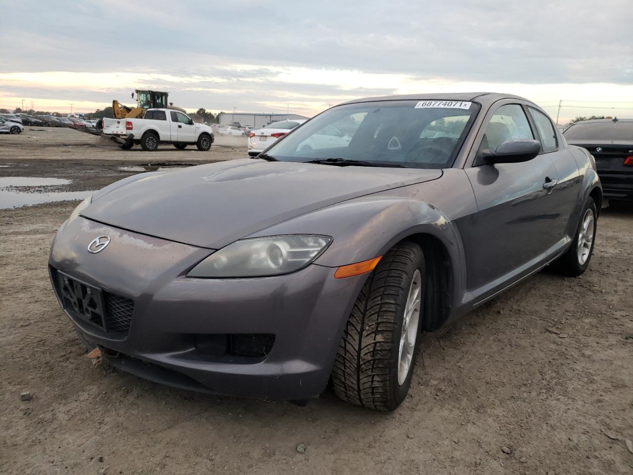 Photo 2 from auction – 2006 MAZDA RX8 with VIN JM1FE173X60207358