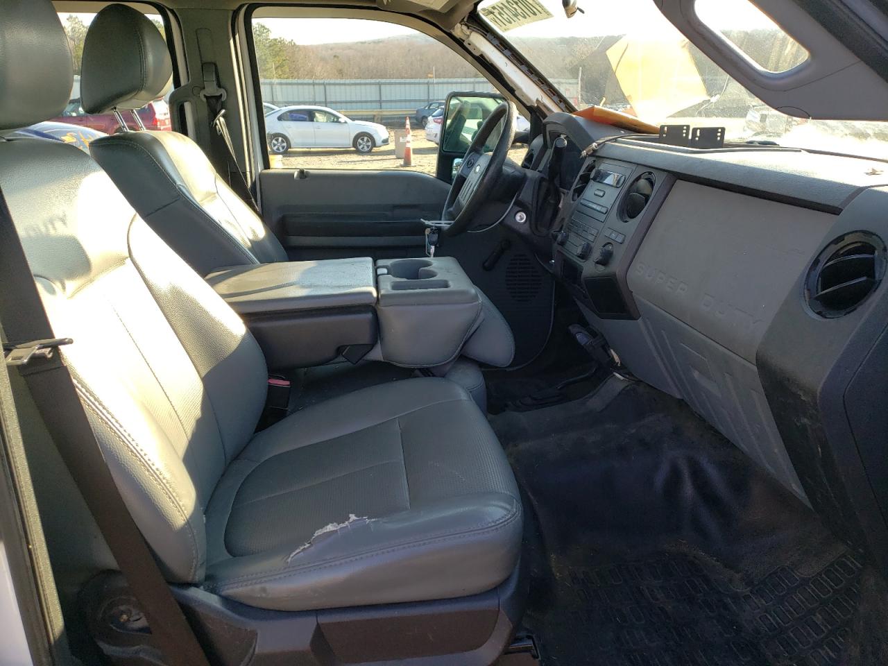 Photo 5 from auction – 2012 FORD F350 SUPER with VIN 1FT8W3BT0CEA25899