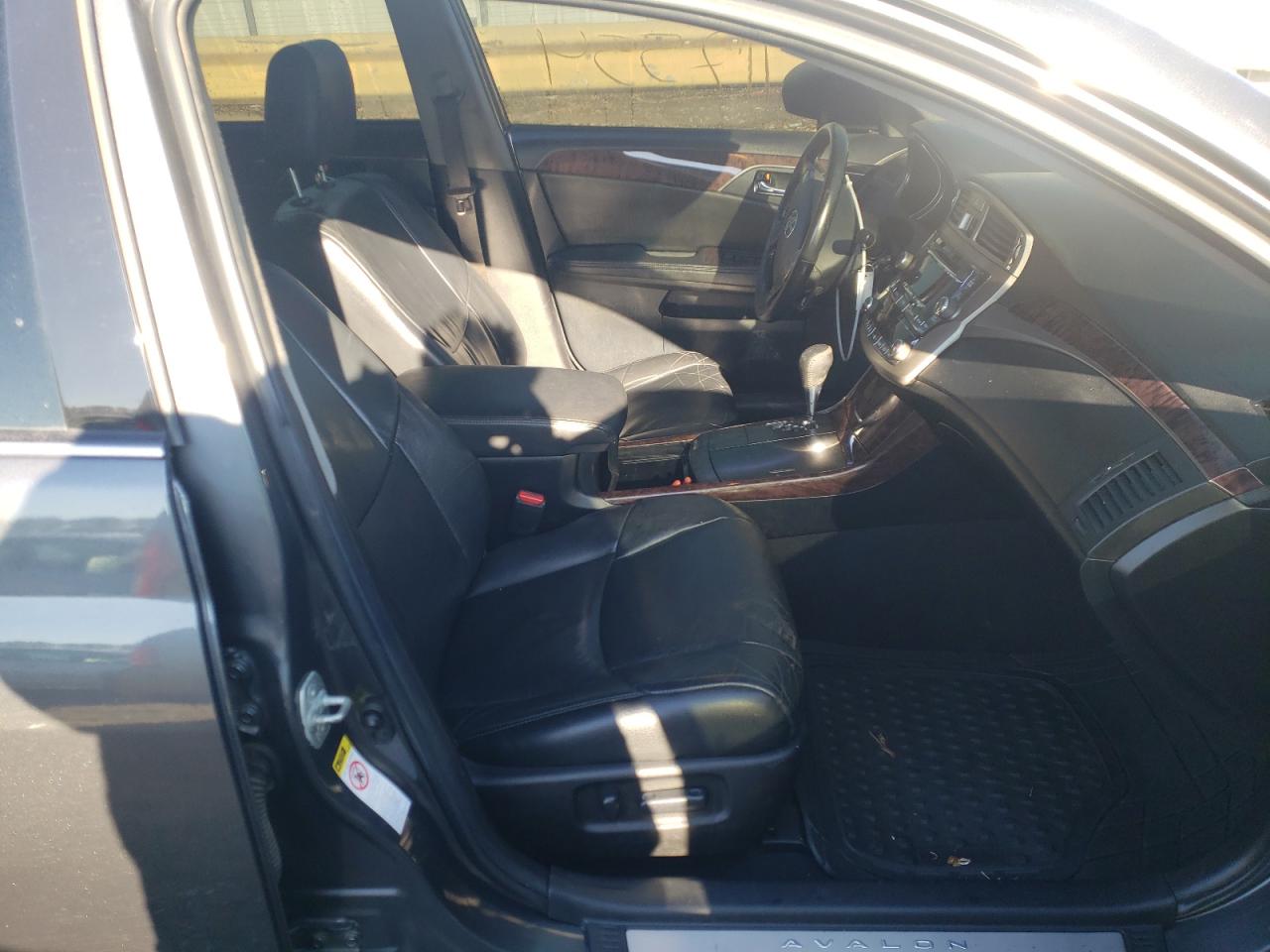 Photo 5 from auction – 2012 TOYOTA AVALON BAS with VIN 4T1BK3DB7CU446185