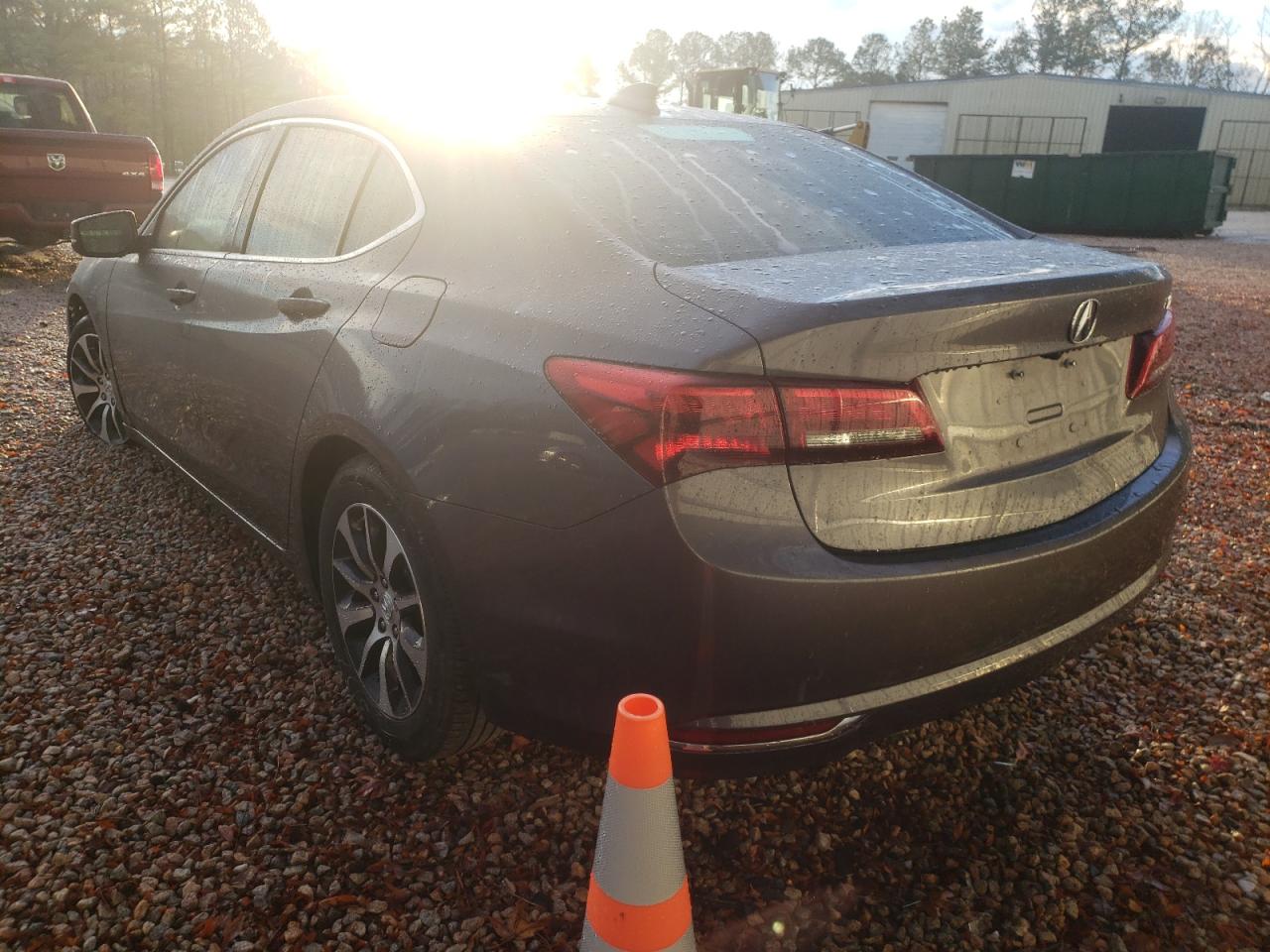 Photo 3 from auction – 2017 ACURA TLX TECH with VIN 19UUB1F55HA003293