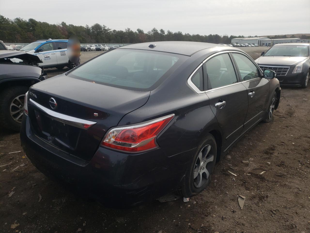 Photo 4 from auction – 2015 NISSAN ALTIMA with VIN 1N4AL3AP1FN881236