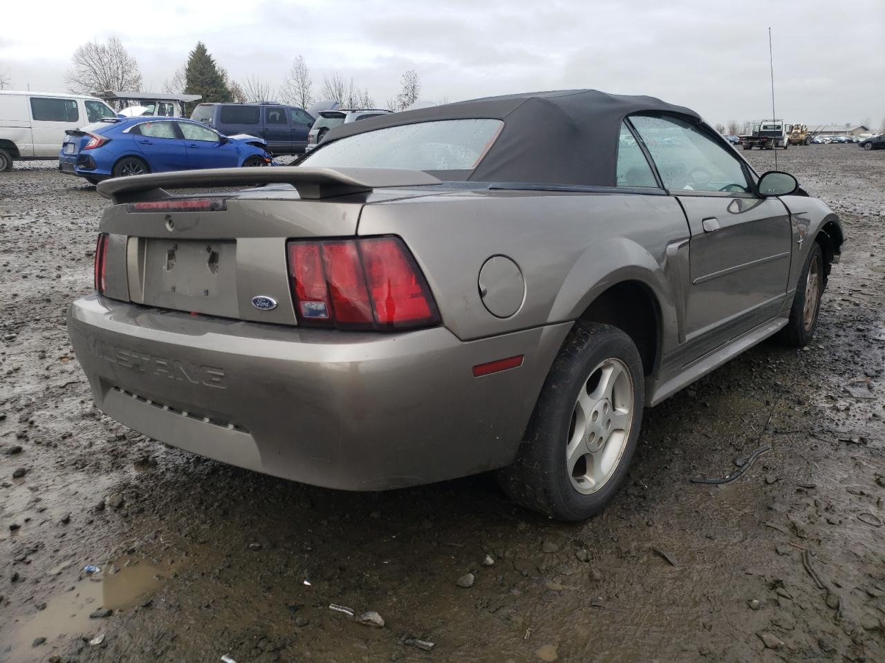 صورة رقم 4 من المزاد - 2001 FORD MUSTANG مع VIN 1FAFP44451F174807