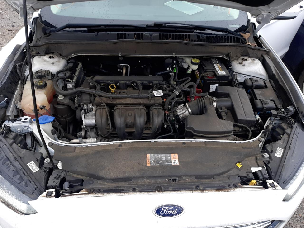 Photo 7 from auction – 2016 FORD FUSION S with VIN 3FA6P0G73GR375406